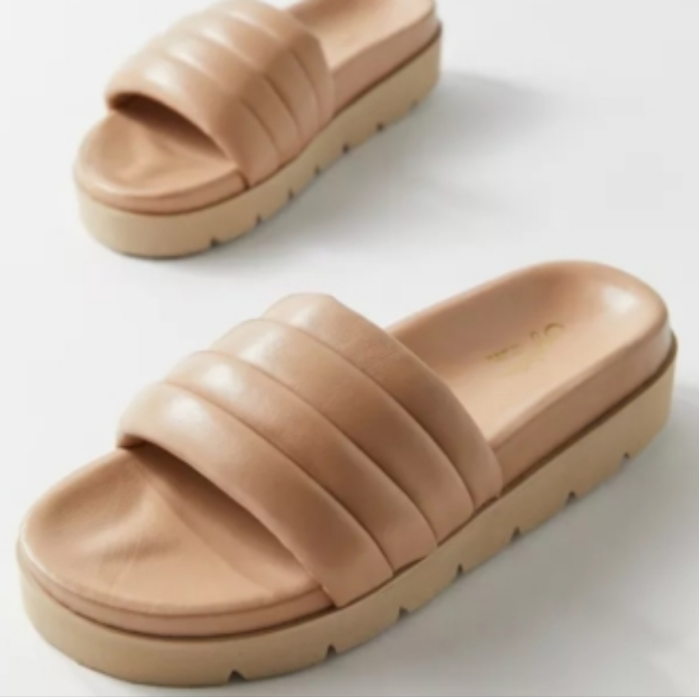 Seychelles Vibe Check Slide Sandals
